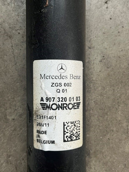 Stoßdämpfer Hinterachse W907 4x4 *gebraucht*